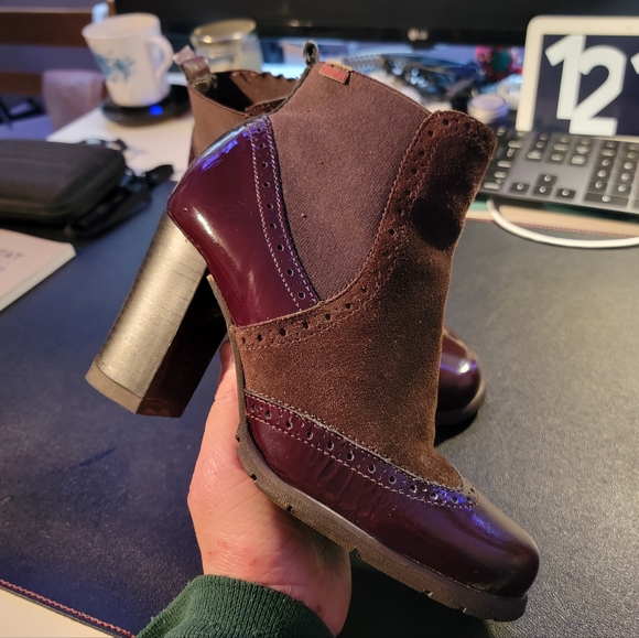 CallagHan brown suede and burgundy patent leather chelsea boot - Picture 2 of 6